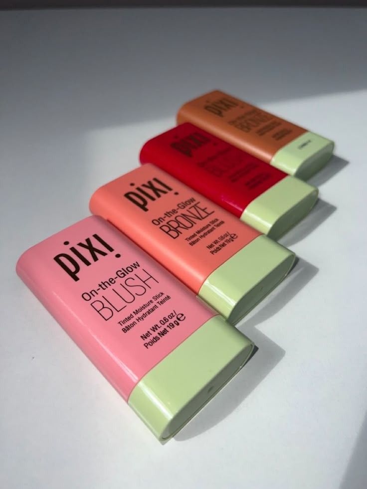 Pixi On The Glow - Blush Em Bastão