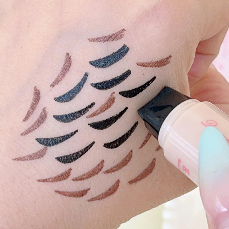 Delineador Carimbo Eye Pro - Delineado Perfeito em Segundos