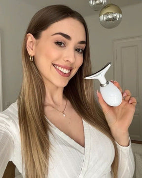 VitaLift Pro 3 em 1 - Acaba com Manchas, Impurezas e Papada (ÚLTIMAS UNIDADES)